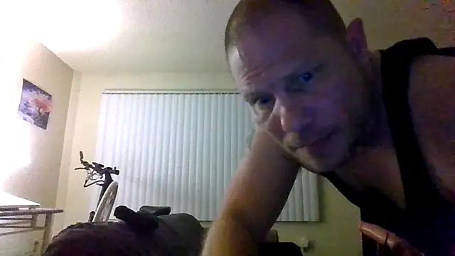 Alwayshard421 live cam on StripChat