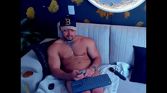 Stiven_collins live cam on StripChat
