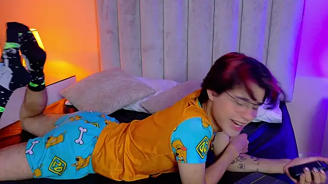 derek_sinn (M twink) - Naked🙈💞