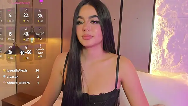 elara_bloom_ webcam