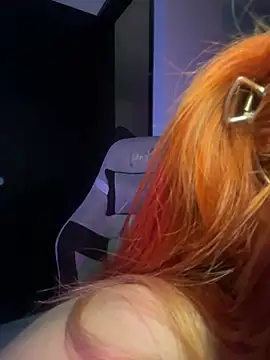 Sophia_Weest99 webcam