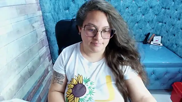 SaraThonson_ webcam