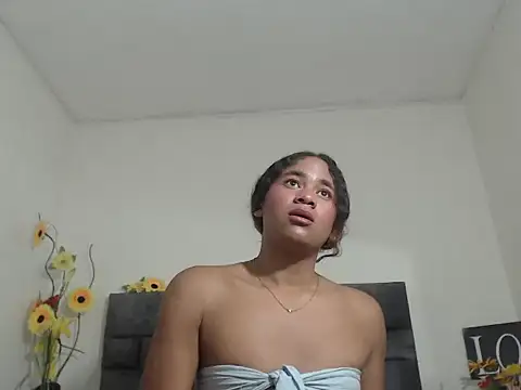 Valentine_Rose webcam