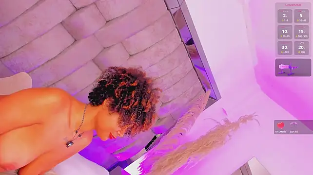 _CurlyGirl_ 🏍 online chat