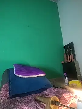 avaleri_cherry webcam