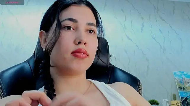 Diara_1an webcam