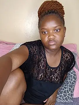 little_creamy webcam