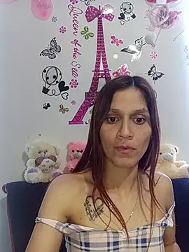 Valentina_vance live cam on StripChat