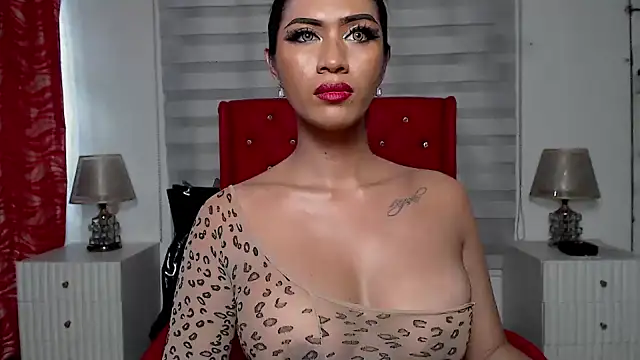 KatrinaBuenass webcam