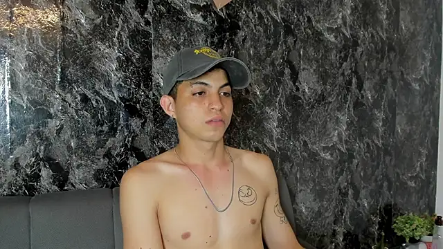 cameron_lux77 live cam on StripChat
