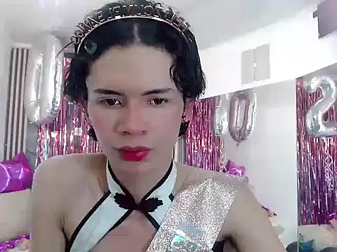 Jazmiin_Rosee webcam