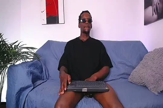 SkylerBigxxx webcam