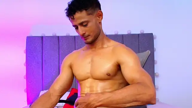 Adonys_Lewis_ live sex cam