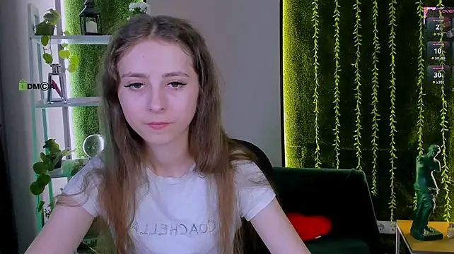 rebecca_smile live cam on StripChat