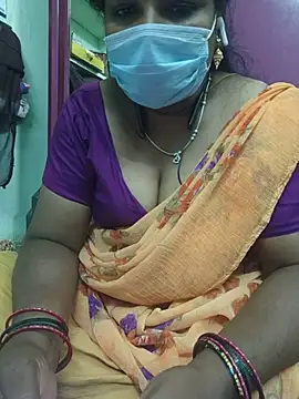 tamil-kamakanni live cam on StripChat