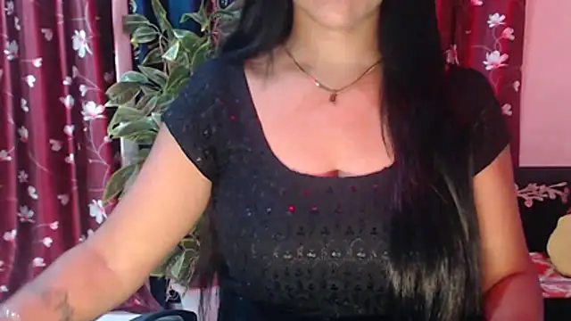 Sexyliza_0 live cam on StripChat
