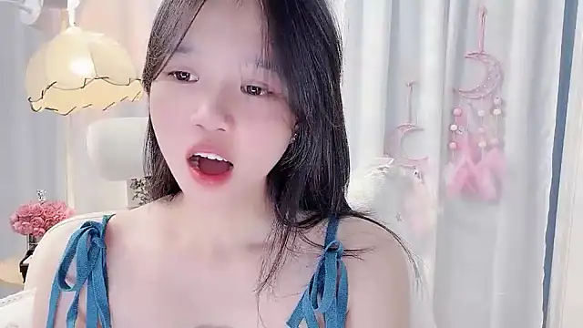 yanys521 (F young) - 生活给我一拳 我出布