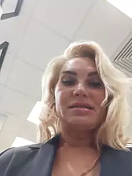 jennyomay (F milf) - Squirt 💦 fack fingers in pussy