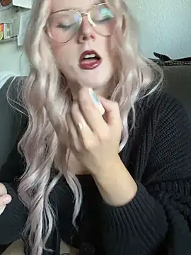 LeaLoveXXX webcam