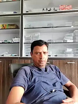 Raj1043 live cam on StripChat