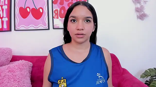 Velvett_7 live cam on StripChat