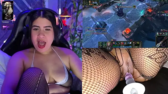 DaphneContry live cam on StripChat