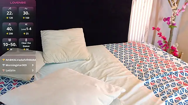 rouxinferno_cr live cam on StripChat