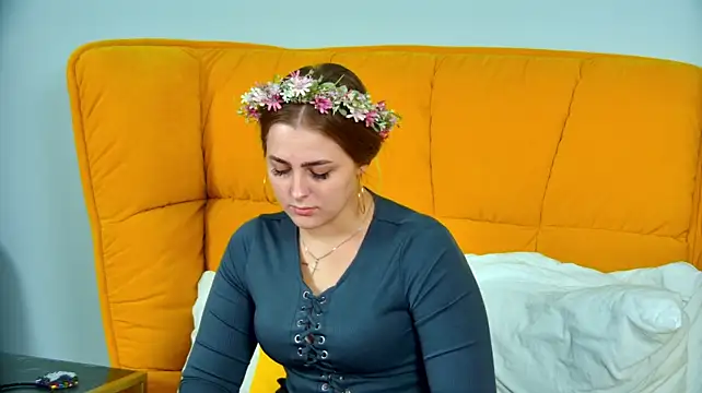 EllaBells live cam on StripChat