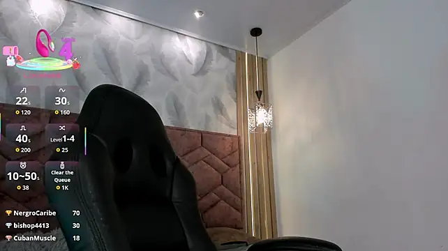 IamSussan live cam on StripChat