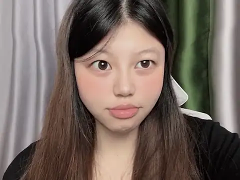 yanyan2007 live cam on StripChat