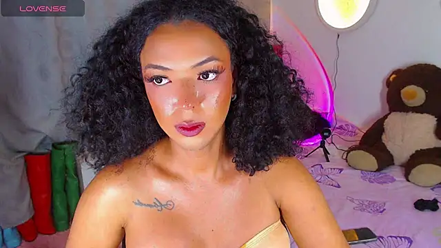 Tanedra_collings live cam on StripChat