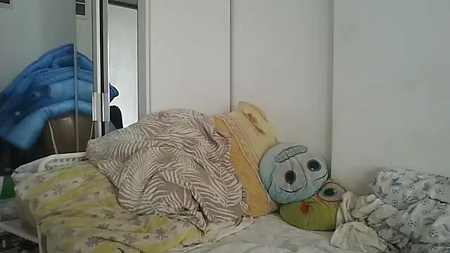 vitalik66679 live cam on StripChat