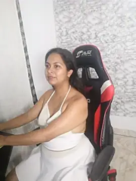 Zarinamoon webcam