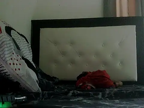 dominant_mistress_maria4u live cam on StripChat