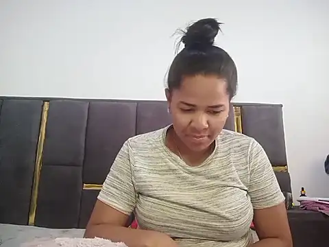aleixane live cam on StripChat