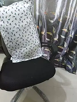Cuteteluguammmaie webcam