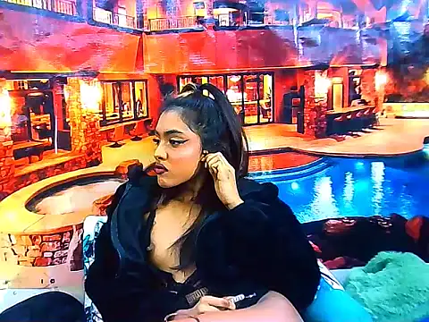 IndianPretty14u2Luv webcam