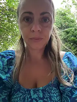 ladywithbigass
