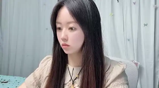 xiaomei1122 live cam on StripChat