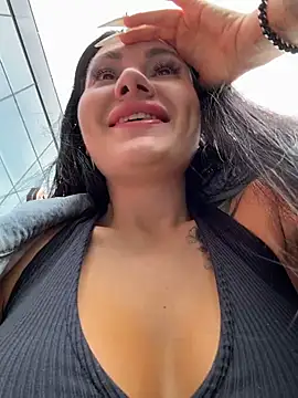 Wet__Bunny 💎 naked cam