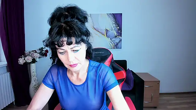 Silvia_Wallec live cam on StripChat
