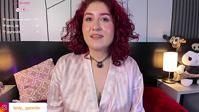 LeidySavage live cam on StripChat