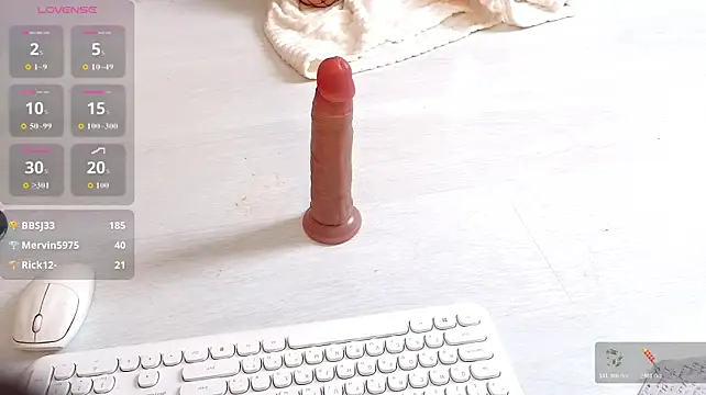 AvaSultry live cam on StripChat