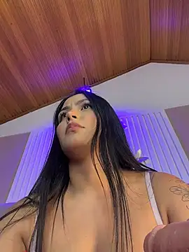 janna_lopez_ live cam on StripChat