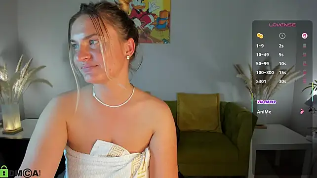 Marie_Ellie live cam on StripChat