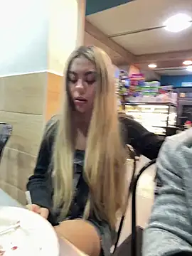 lindaandtony live cam on StripChat