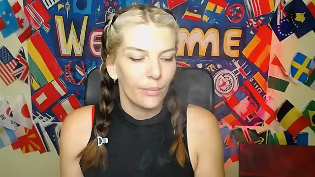 VanessaRey_ live cam on StripChat