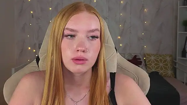 Sophia__Bailey live cam on StripChat