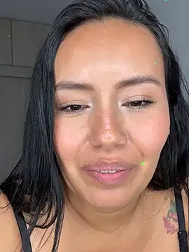 lallanerita live cam on StripChat