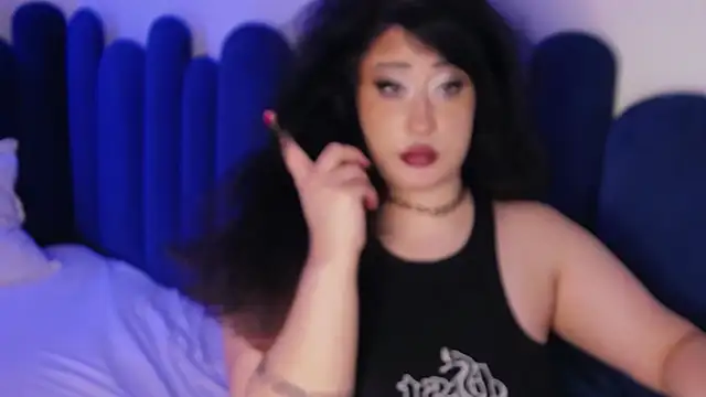 BeeaMayer live cam on StripChat